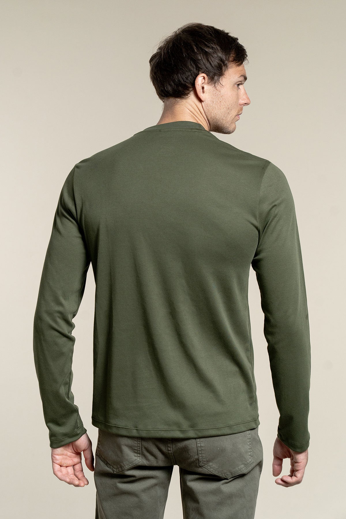 #color_dark olive
